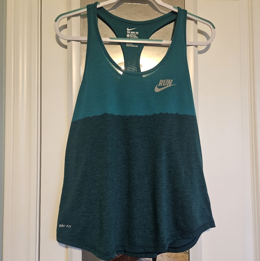 Nike Dri-Fit Tank size Large